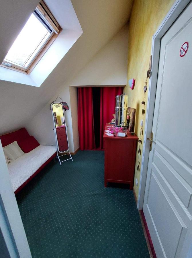 Hotel Le Relais De L'Aube à Villers-Bretonneux Extérieur photo