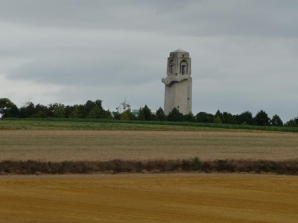 Hotel Le Relais De L'Aube à Villers-Bretonneux Extérieur photo